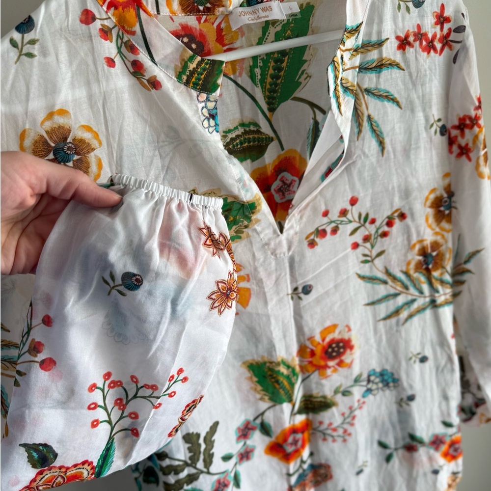 Johnny Was Ardella Dress/Cover up - Silk Blend - White Floral - Size Large - Picture 10 of 14